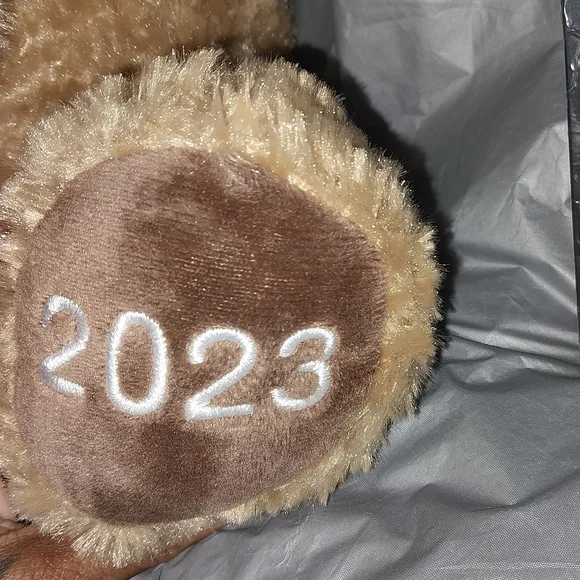 Graduation Set - Picture 3 of 5